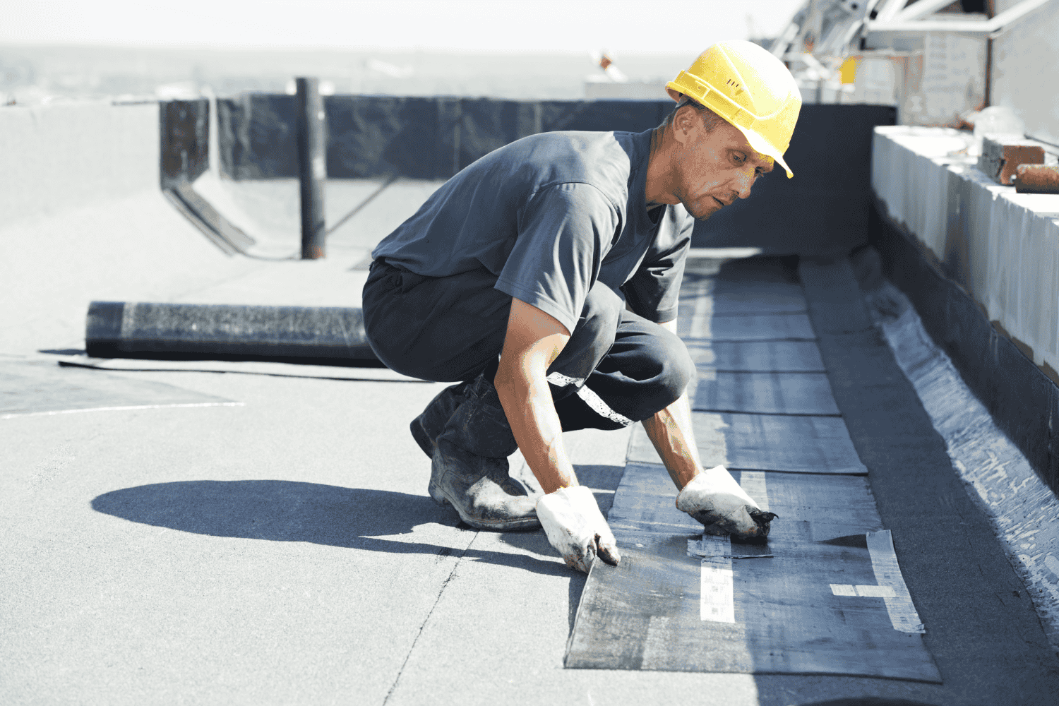 Understanding flat roofs with a diagram of different types of flat roofs.